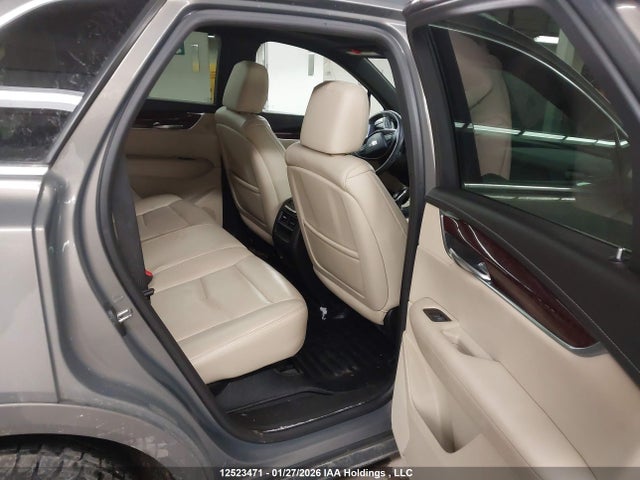1GYKNDRS3HZ308870 Cadillac XT5