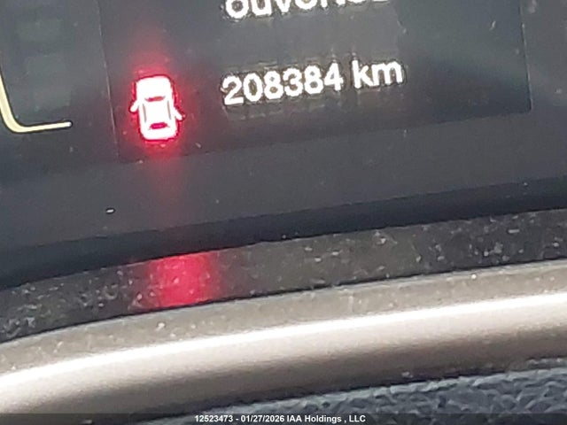 1C4PJMCS5FW592601 Jeep Cherokee
