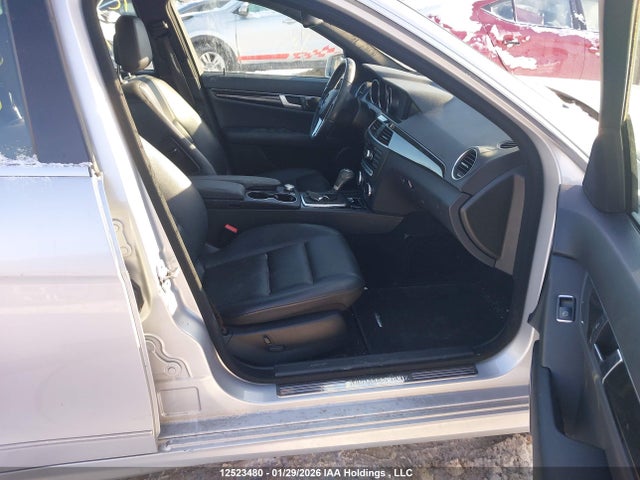 Mercedes-Benz C 300 4matic 2014 WDDGF8AB5EA965178 Image 5