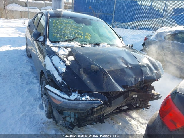 KMHLM4DG1SU027358 Hyundai Elantra