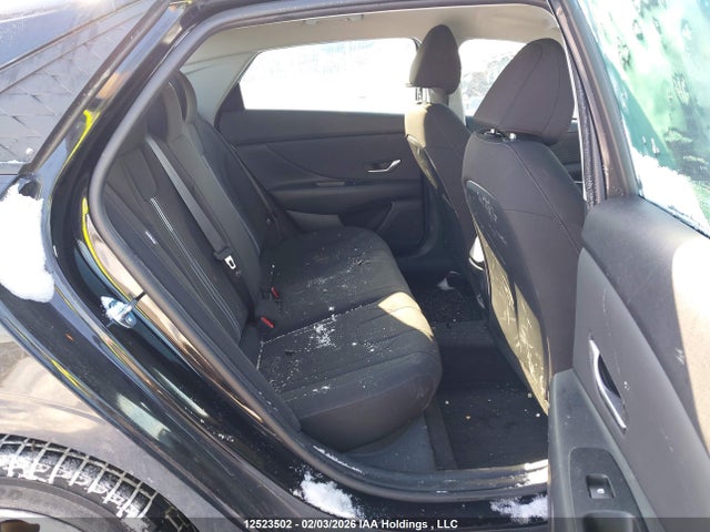KMHLM4DG1SU027358 Hyundai Elantra