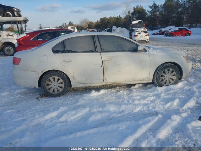 3VW2K7AJ8EM353073 Volkswagen Jetta 2.0l Trendline+