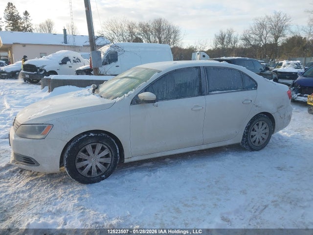 3VW2K7AJ8EM353073 Volkswagen Jetta 2.0l Trendline+