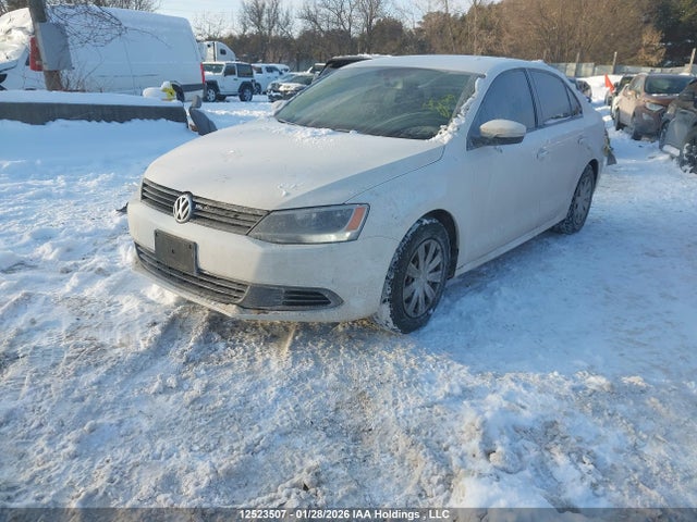 3VW2K7AJ8EM353073 Volkswagen Jetta 2.0l Trendline+