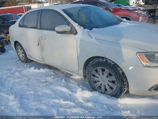 3VW2K7AJ8EM353073 Volkswagen Jetta 2.0l Trendline+