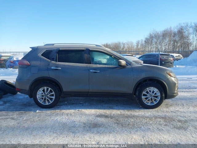 5N1AT2MV9JC747573 Nissan Rogue Sv/sl