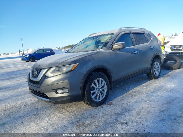 5N1AT2MV9JC747573 Nissan Rogue Sv/sl