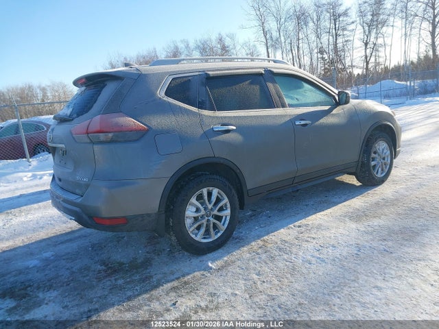 5N1AT2MV9JC747573 Nissan Rogue Sv/sl