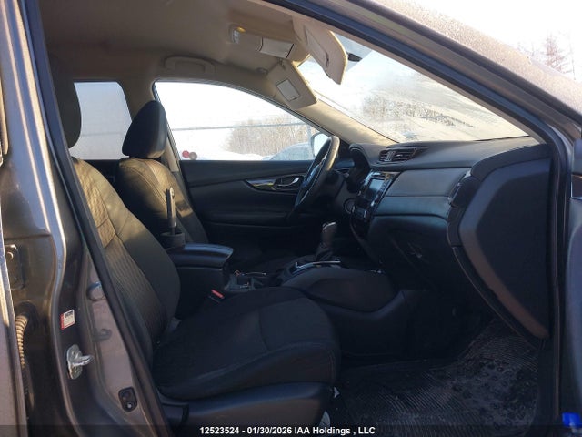 5N1AT2MV9JC747573 Nissan Rogue Sv/sl