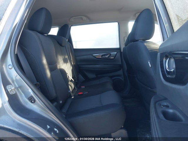 5N1AT2MV9JC747573 Nissan Rogue Sv/sl