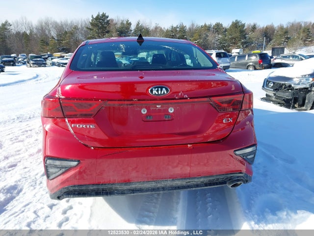3KPF54AD1ME295711 KIA FORTE EX