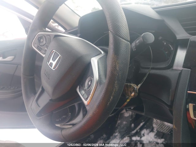 Honda Civic 2018 2HGFC2F51JH044121 Image 11