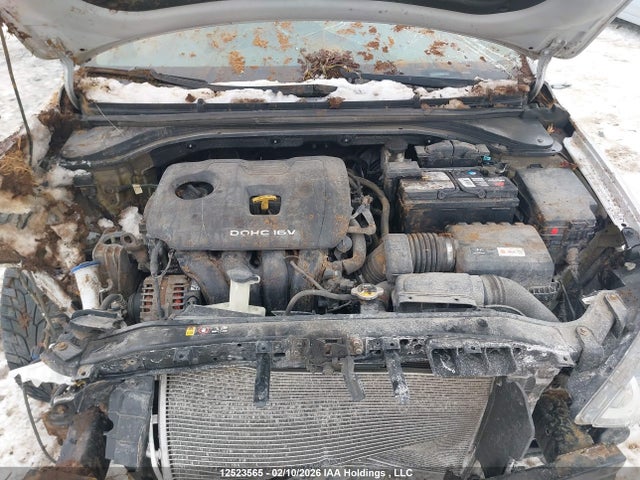 KMHD84LF3HU421308 Hyundai Elantra