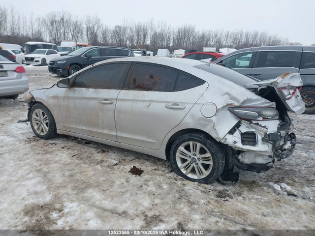 KMHD84LF3HU421308 Hyundai Elantra