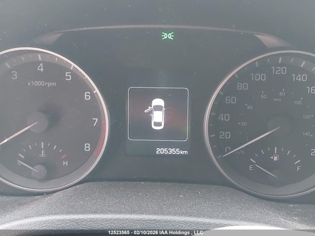 KMHD84LF3HU421308 Hyundai Elantra