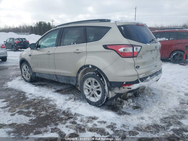 1FMCU0GD7HUB69569 Ford ESCAPE SE