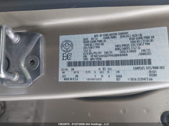1FMCU0GD7HUB69569 Ford ESCAPE SE