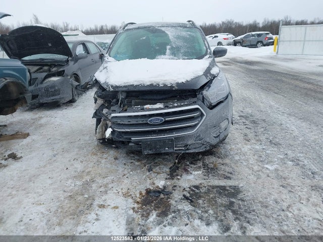 1FMCU9GD0HUD69021 Ford ESCAPE SE