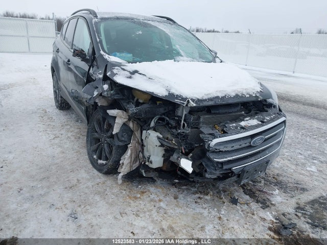 1FMCU9GD0HUD69021 Ford ESCAPE SE