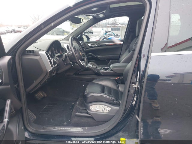 WP1AF2A21FLA39328 Porsche Cayenne