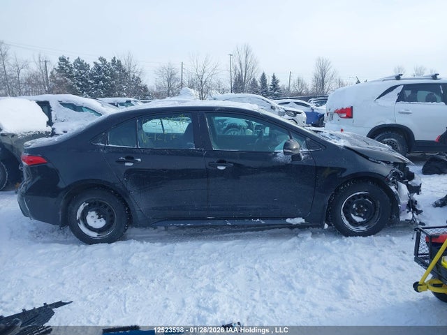 5YFB4MBE6NP129127 Toyota Corolla