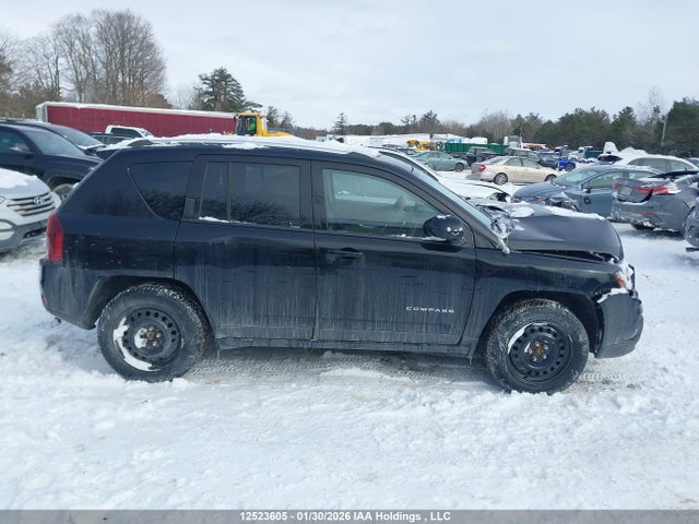 1C4NJDAB5GD721315 Jeep Compass Sport/north