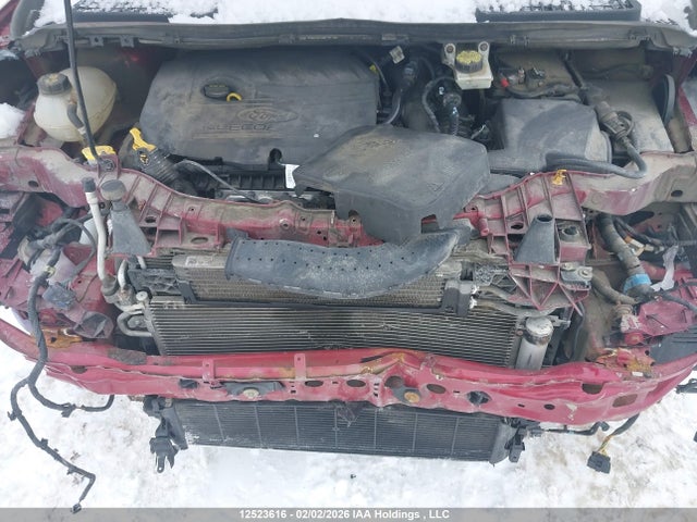 1FMCU9HD4JUA76338 Ford ESCAPE SEL