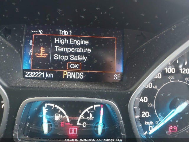 1FMCU9HD4JUA76338 Ford ESCAPE SEL