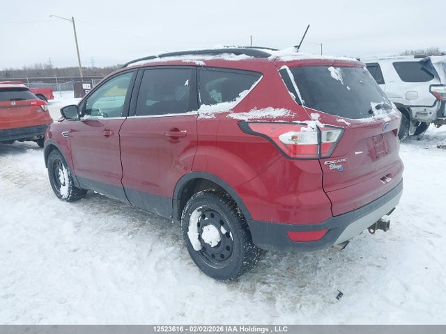 1FMCU9HD4JUA76338 Ford ESCAPE SEL