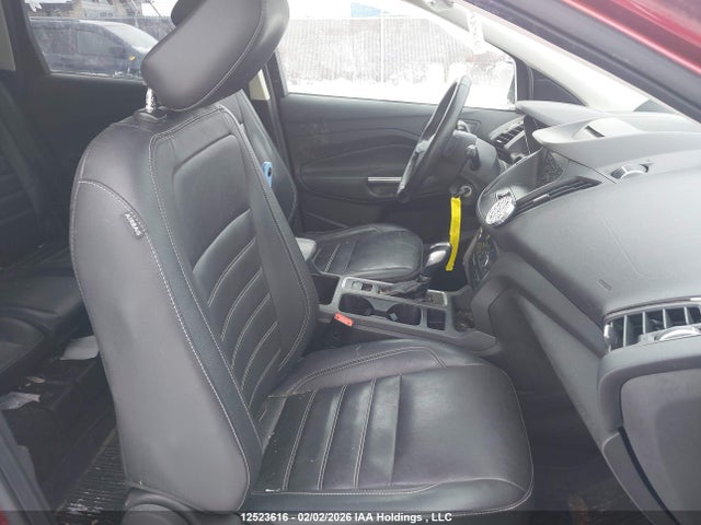 1FMCU9HD4JUA76338 Ford ESCAPE SEL