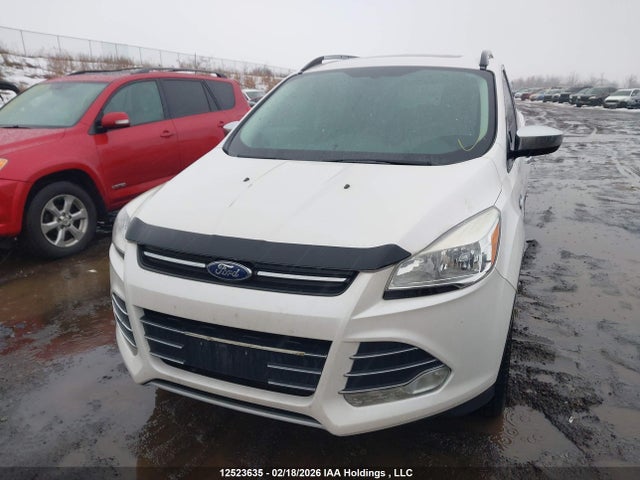 1FMCU9G99EUE42524 Ford ESCAPE SE