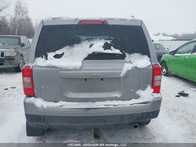 1C4NJRAB4GD551316 Jeep Patriot Sport/north