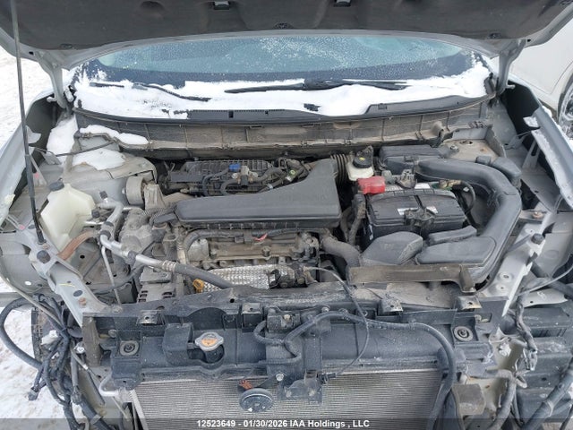 5N1AT2MV8GC803995 Nissan Rogue