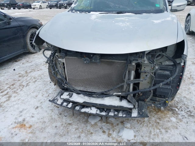 5N1AT2MV8GC803995 Nissan Rogue