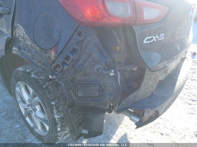 JM1DKBC72G0118271 Mazda CX-3