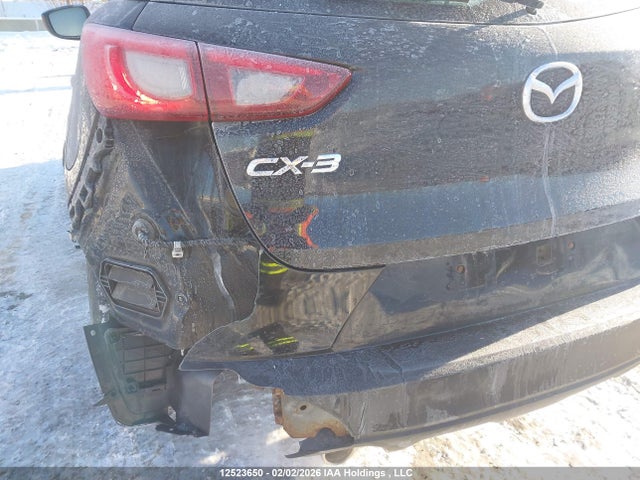 JM1DKBC72G0118271 Mazda CX-3