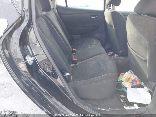 Nissan Leaf S/sl/sv 2015 1N4AZ0CP4FC327128 Image 8