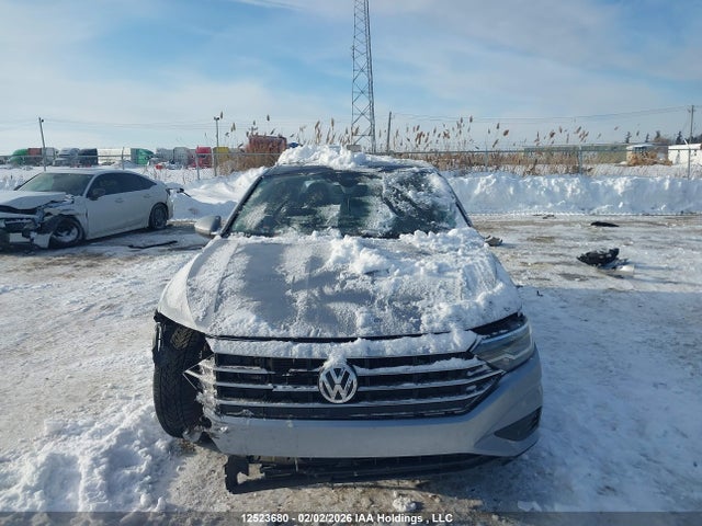 2021 Volkswagen Jetta Highline მანქანა იყიდება აუქციონზე, vin: 3VWE57BU8MM078641, აუქციონის ნომერი: 12523680
