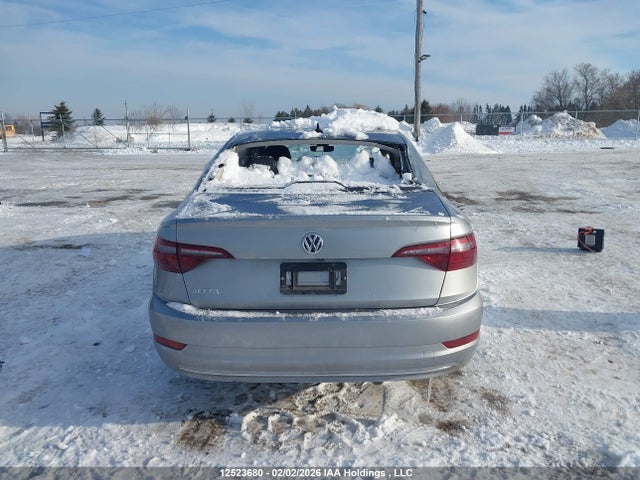 2021 Volkswagen Jetta Highline მანქანა იყიდება აუქციონზე, vin: 3VWE57BU8MM078641, აუქციონის ნომერი: 12523680