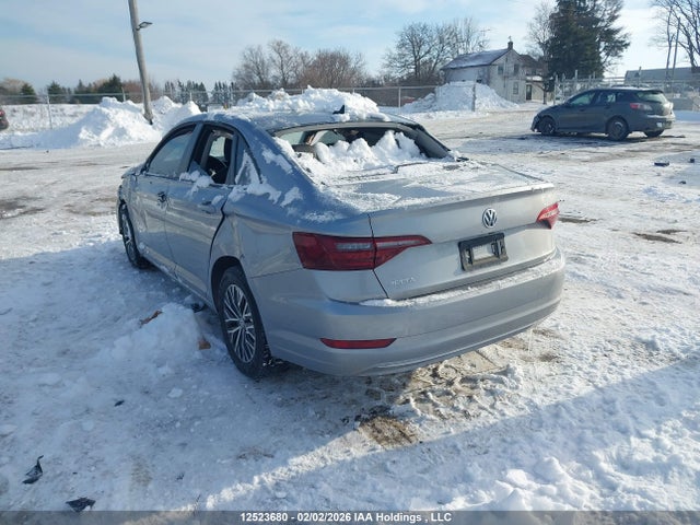 2021 Volkswagen Jetta Highline მანქანა იყიდება აუქციონზე, vin: 3VWE57BU8MM078641, აუქციონის ნომერი: 12523680