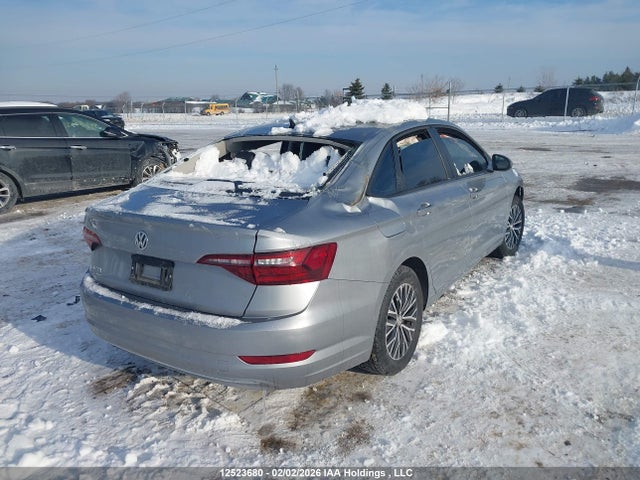 2021 Volkswagen Jetta Highline მანქანა იყიდება აუქციონზე, vin: 3VWE57BU8MM078641, აუქციონის ნომერი: 12523680