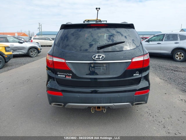 12523682 :رقم المزاد ، KM8SNDHFXFU093293 vin ، 2015 Hyundai Santa Fe مزاد بيع