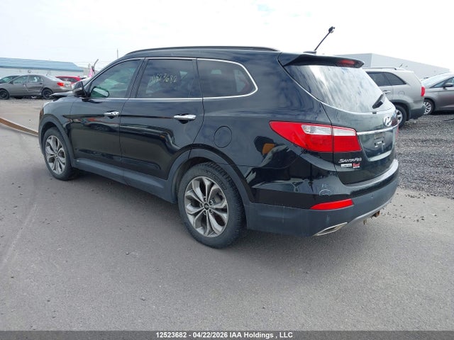 12523682 :رقم المزاد ، KM8SNDHFXFU093293 vin ، 2015 Hyundai Santa Fe مزاد بيع