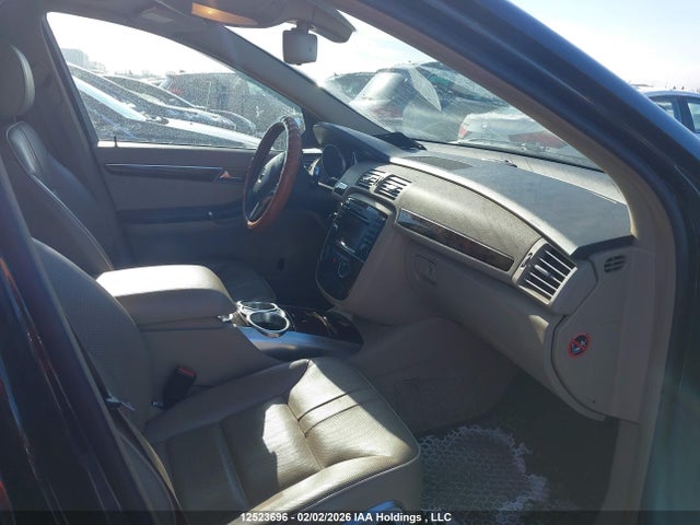 12523696 :رقم المزاد ، 4JGCB6FE0BA121570 vin ، 2011 Mercedes-benz R 350 4matic مزاد بيع