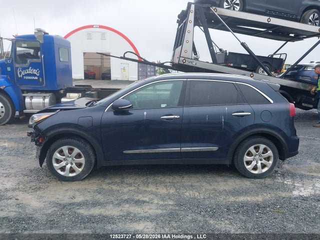 Продажа на аукционе авто 2019 Kia Niro Sx/sx Touring, vin: KNDCC3LD2K5313075, номер лота: 12523727