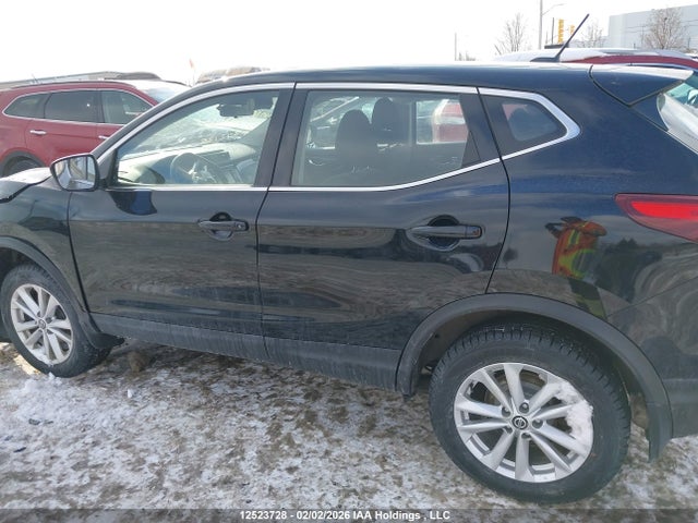 JN1BJ1CR6KW348863 Nissan Qashqai S/sl/sv