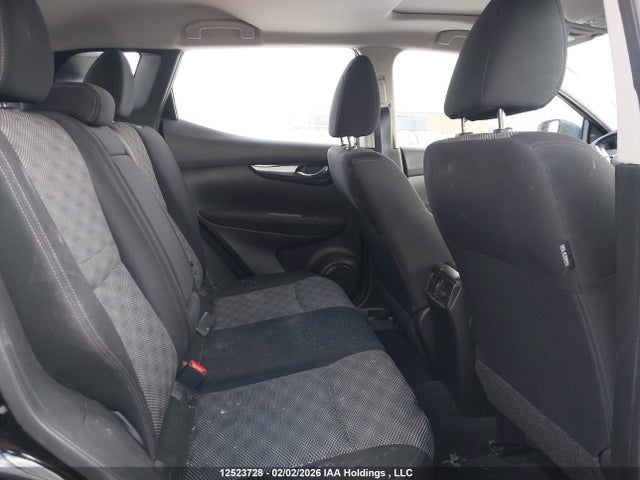 JN1BJ1CR6KW348863 Nissan Qashqai S/sl/sv