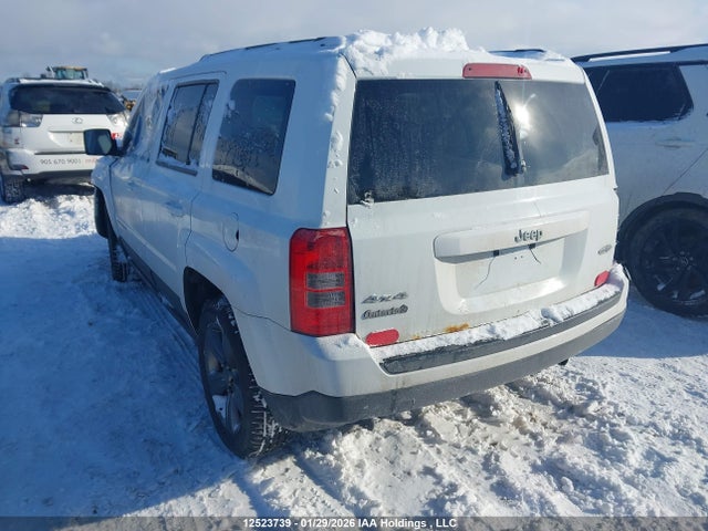 Jeep Patriot 2015 1C4NJRAB5FD338454 Image 3