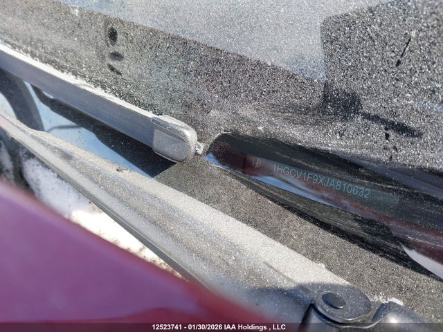 1HGCV1F9XJA810632 Honda Accord