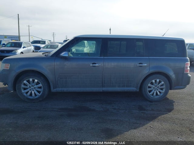 Продажа на аукционе авто 2009 Ford Flex Limited, vin: 2FMDK53C99BA93901, номер лота: 12523745